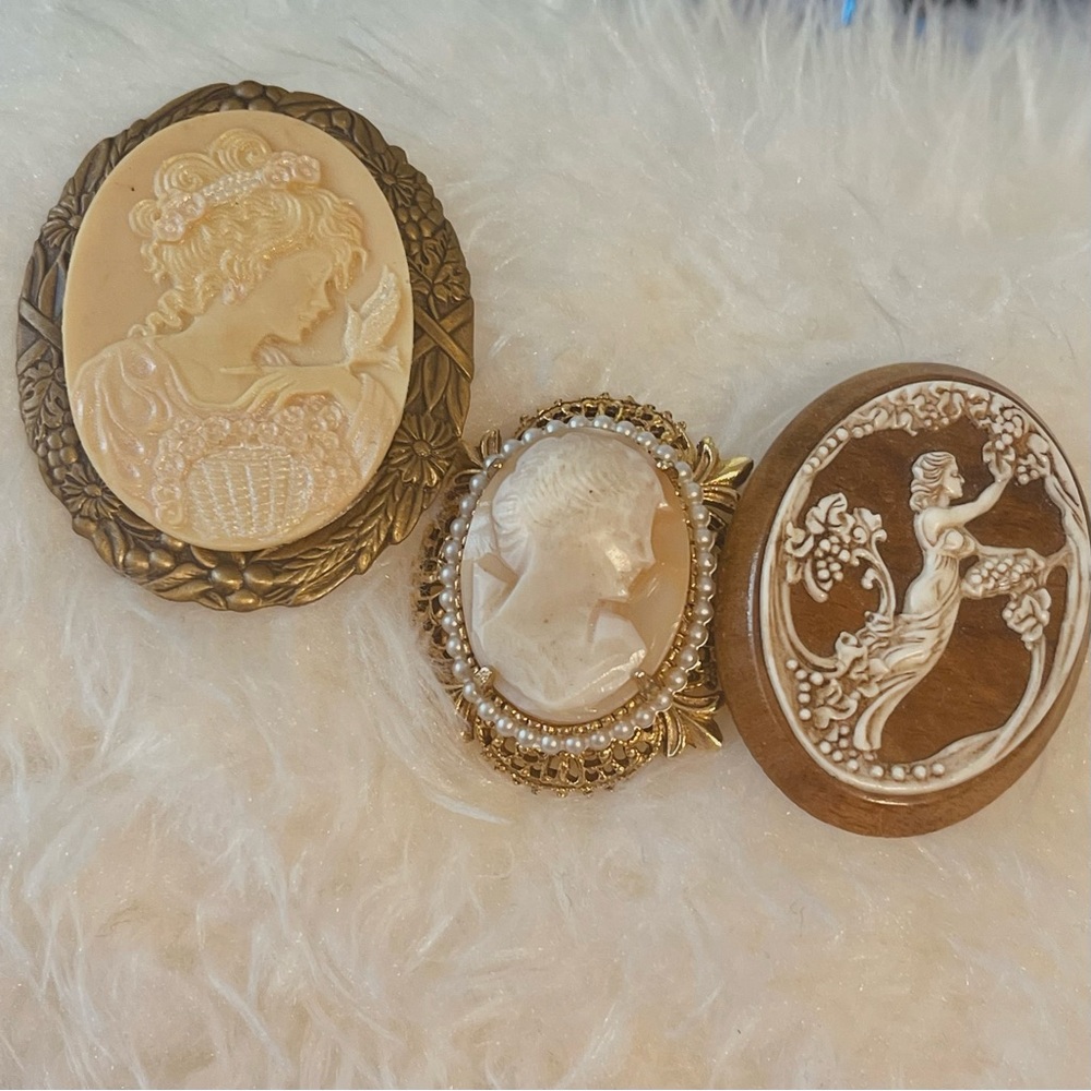 Vintage Florenza Faux Pearl Cameo Lady Pendant Brooch Goldtone (3)
